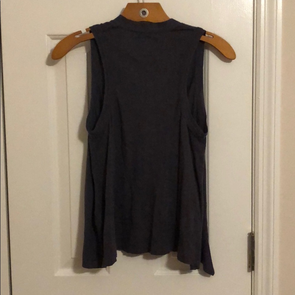 Cardigan - Picture 2 of 3